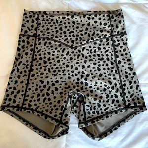 Balance Athletica Kingdom Leopard Shorts